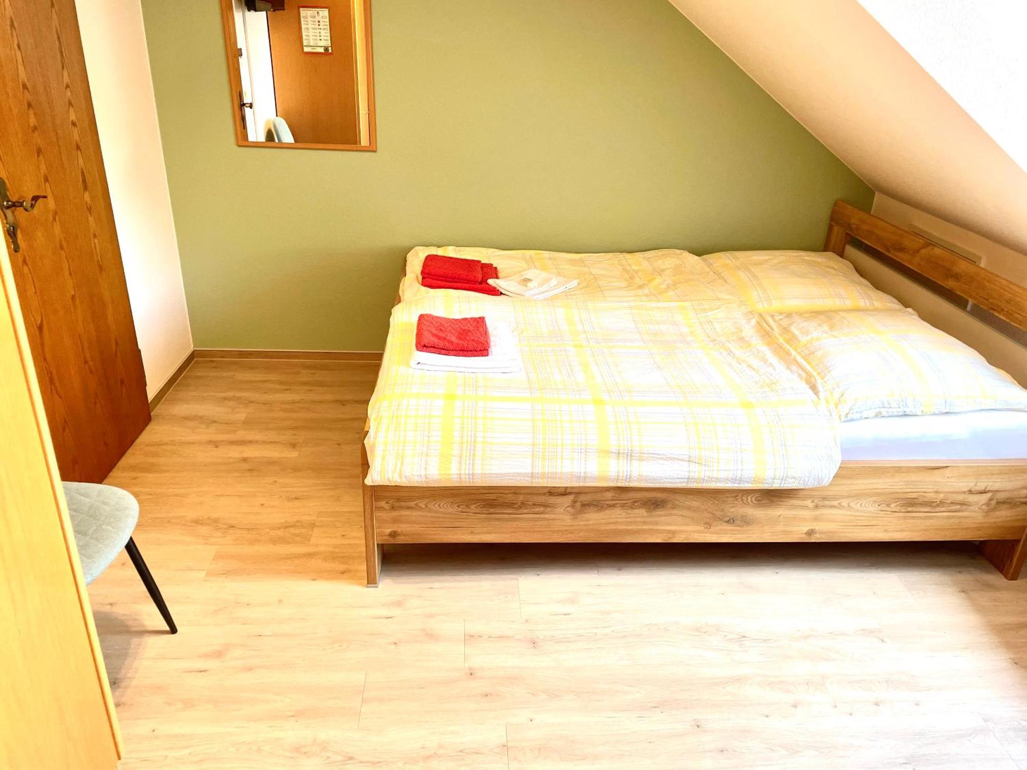 Ferienpension Bei Stenze Senheim Chambre photo